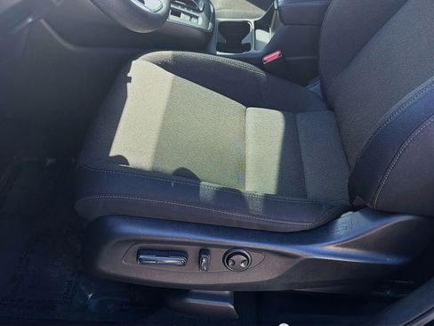 Certified 2024 Honda CR-V EX image 19