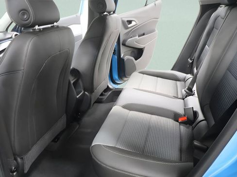 New 2026 Chevrolet Trax LT FWD image 24