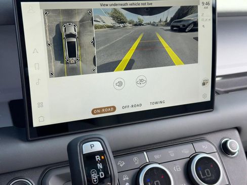 Certified 2025 Land Rover Defender 130 X-Dynamic SE image 33