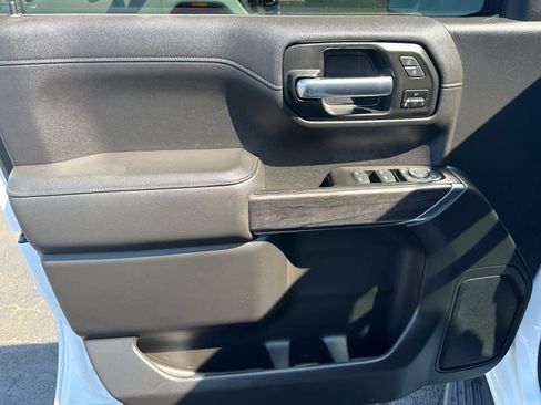 Certified 2020 Chevrolet Silverado 1500 LTZ AWD/4WD image 12