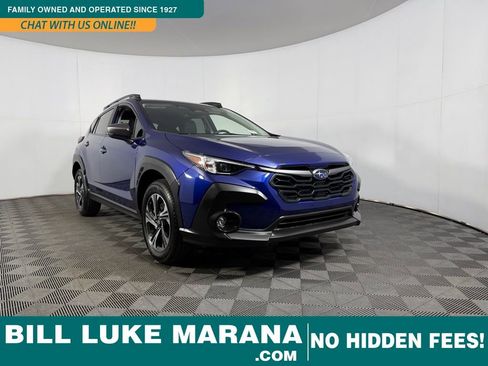 Used 2025 Subaru Crosstrek 2.0i Premium AWD/4WD image 1