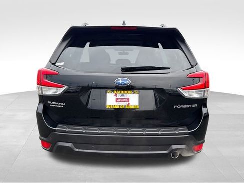 Certified 2023 Subaru Forester Limited image 6