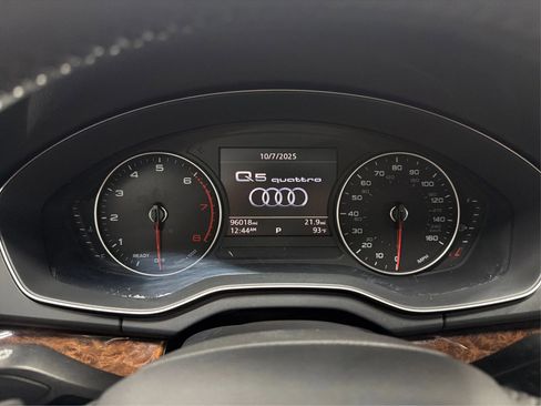 Used 2018 Audi Q5 2.0T Premium image 37
