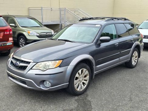 Used 2009 Subaru Outback 2.5i Limited AWD/4WD image 3