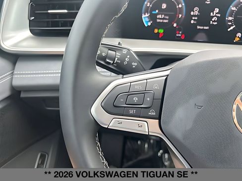 New 2026 Volkswagen Tiguan SE AWD/4WD image 25