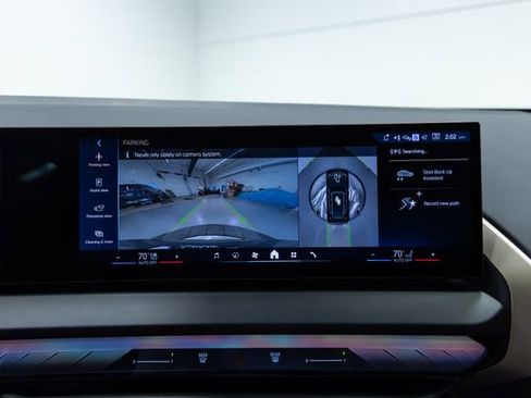 Certified 2025 BMW X3 xDrive30i AWD/4WD image 18