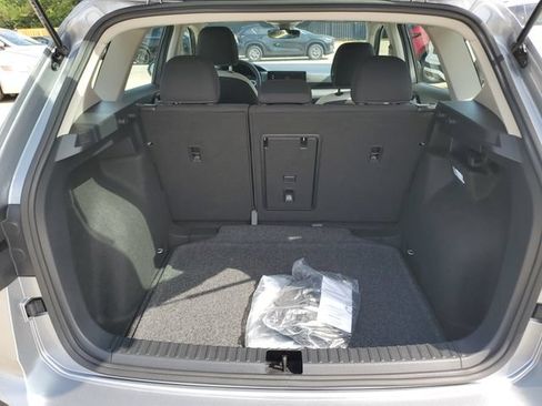 Certified 2025 Volkswagen Taos S FWD image 8