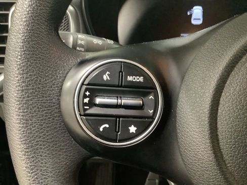 Certified 2023 Kia Soul LX image 12