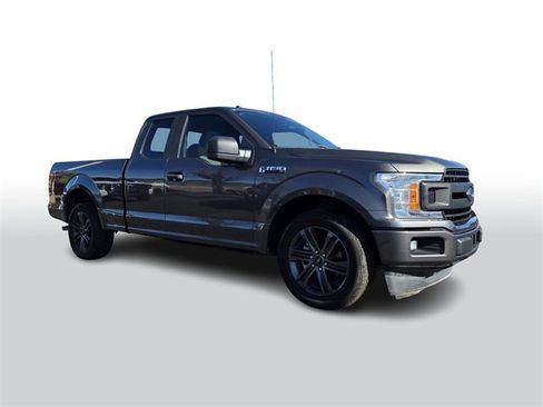 Used 2018 Ford F150 XL w/ Equipment Group 101A Mid image 2
