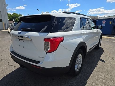 Used 2023 Ford Explorer XLT w/ Class IV Trailer Tow Package AWD/4WD image 8