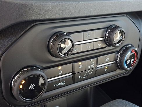 New 2025 Ford Bronco 2-Door w/ Sasquatch Package image 10