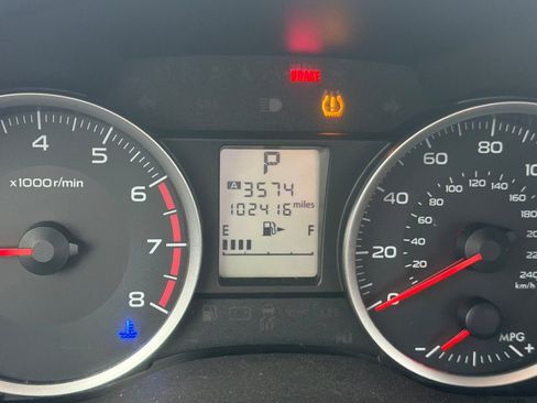 Used 2014 Subaru Forester 2.5i image 10