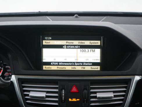 Used 2010 Mercedes-Benz E 63 AMG Sedan image 16