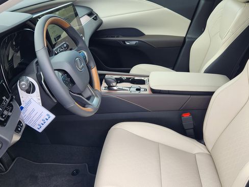 New 2026 Lexus RX 350 image 16