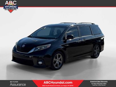 Used 2016 Toyota Sienna SE Premium