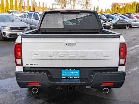 New 2026 Honda Ridgeline Black Edition image 7