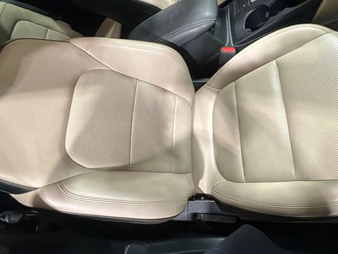 Used 2021 Ford Escape SEL AWD/4WD image 20