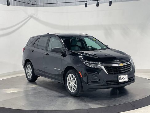 Used 2024 Chevrolet Equinox LS FWD image 38