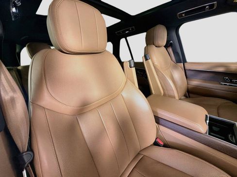 Certified 2024 Land Rover Range Rover SE AWD/4WD image 29