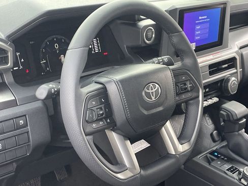 New 2026 Toyota 4Runner SR5 image 12