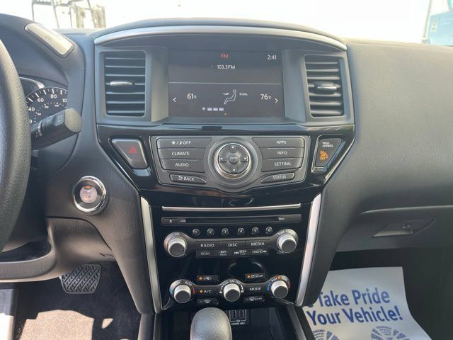 Used 2018 Nissan Pathfinder S AWD/4WD image 13