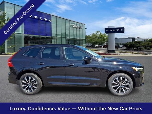 Certified 2024 Volvo XC60 B5 Plus w/ Protection Package Premier AWD/4WD image 8