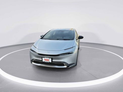 New 2026 Toyota Prius Plug-In Hybrid image 3