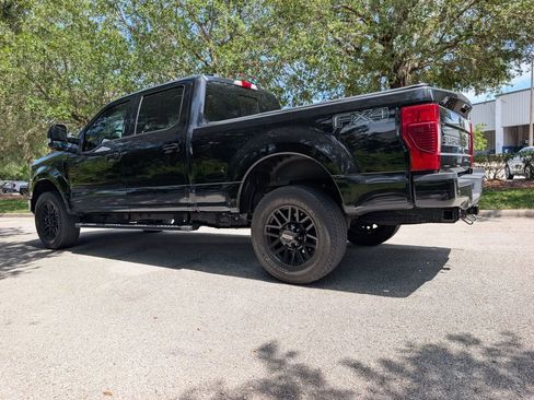Used 2020 Ford F350 Lariat AWD/4WD image 6