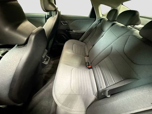 Used 2025 Kia K4 EX FWD image 23