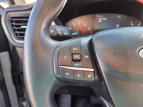 Used 2020 Ford Escape SE image 22