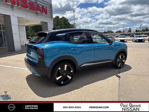 Certified 2025 Nissan Kicks SR w/ Interior Electronics Package AWD/4WD image 4