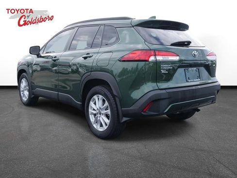 Used 2024 Toyota Corolla Cross LE image 7