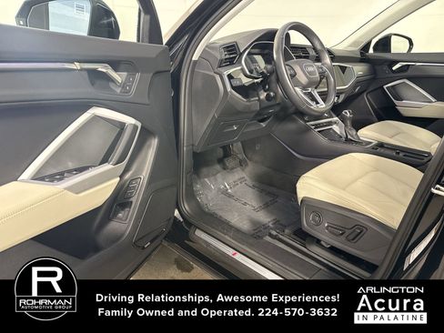 Used 2024 Audi Q3 2.0T Premium Plus w/ Premium Plus Package image 5