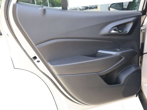 New 2026 Chevrolet Trax RS w/ Sunroof Package FWD image 23