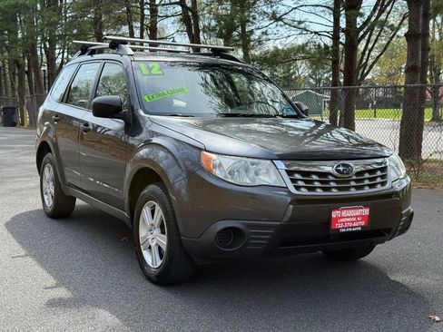 Used 2012 Subaru Forester 2.5X image 3