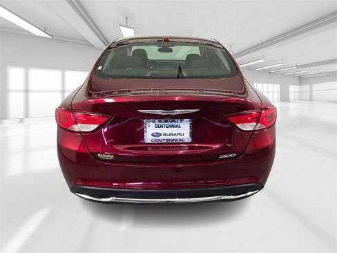 Used 2015 Chrysler 200 Limited w/ Convenience Group image 5