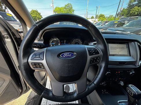 Used 2019 Ford Ranger XLT w/ Equipment Group 302A Luxury RWD image 11
