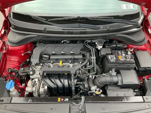 Used 2022 Hyundai Accent SE image 19