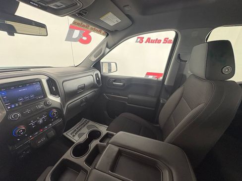 Used 2019 Chevrolet Silverado 1500 RST AWD/4WD image 31