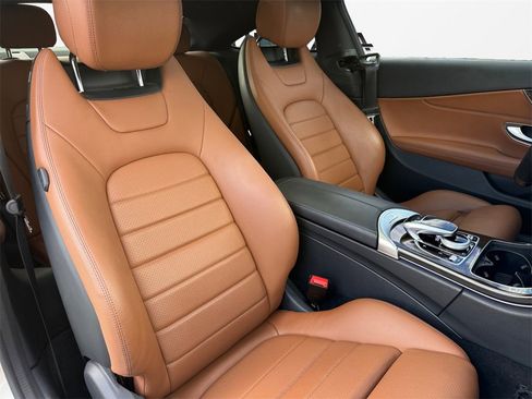 Used 2020 Mercedes-Benz C 300 C 300 w/ Multimedia Package image 17