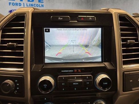 Used 2016 Ford F150 Lariat w/ Equipment Group 501A Mid image 19