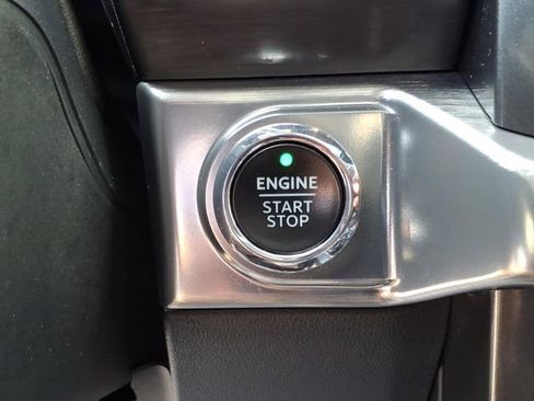 Used 2023 Ford F150 Lariat w/ Equipment Group 502A High AWD/4WD image 30