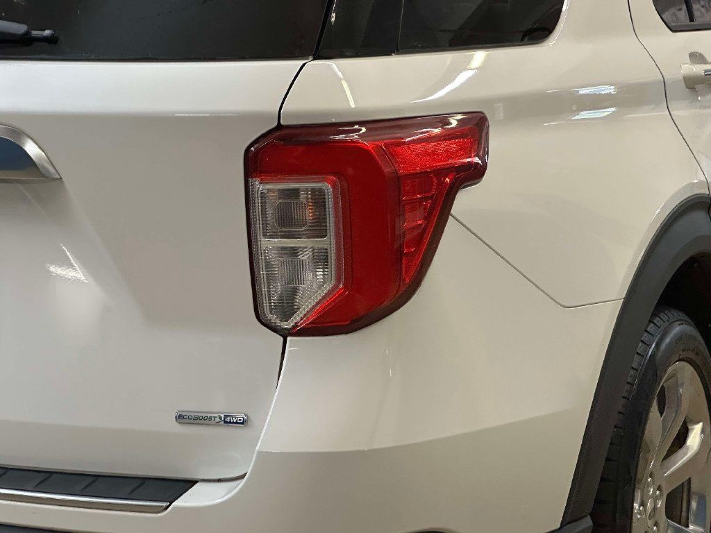 Used 2020 Ford Explorer Platinum w/ Premium Technology Package AWD/4WD image 10