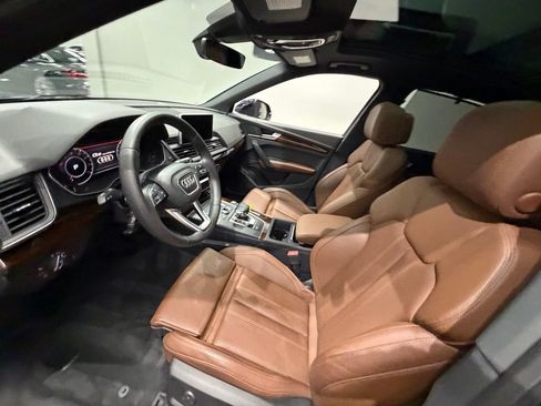 Used 2018 Audi Q5 2.0T Premium Plus AWD/4WD image 23