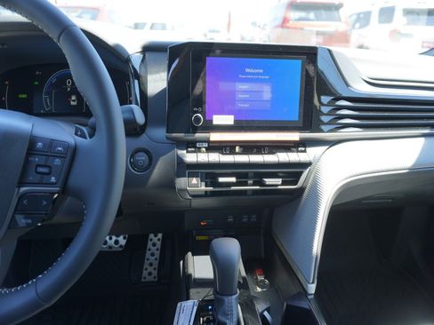 New 2026 Toyota Camry SE image 14