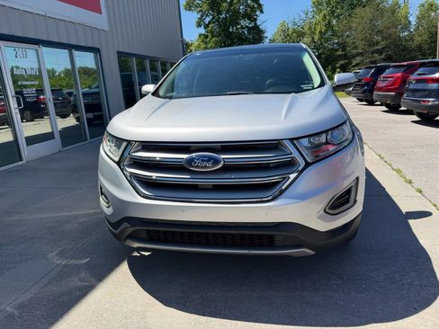 Used 2017 Ford Edge Titanium w/ Technology Package AWD/4WD image 24