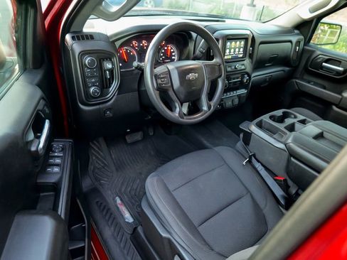 Used 2021 Chevrolet Silverado 1500 Custom Trail Boss AWD/4WD image 18