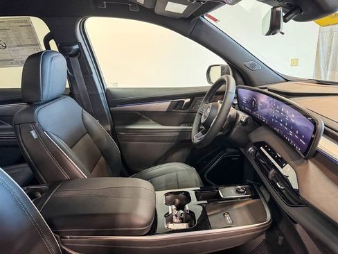 New 2026 Buick Enclave Preferred w/ Power Package image 25