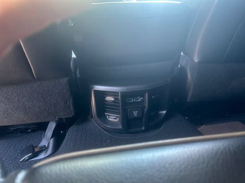 Used 2023 RAM 2500 Laramie AWD/4WD image 15