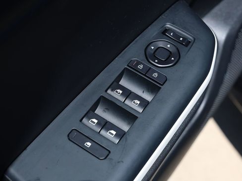 Used 2025 Kia K4 GT-Line w/ GT-Line Premium Package FWD image 27